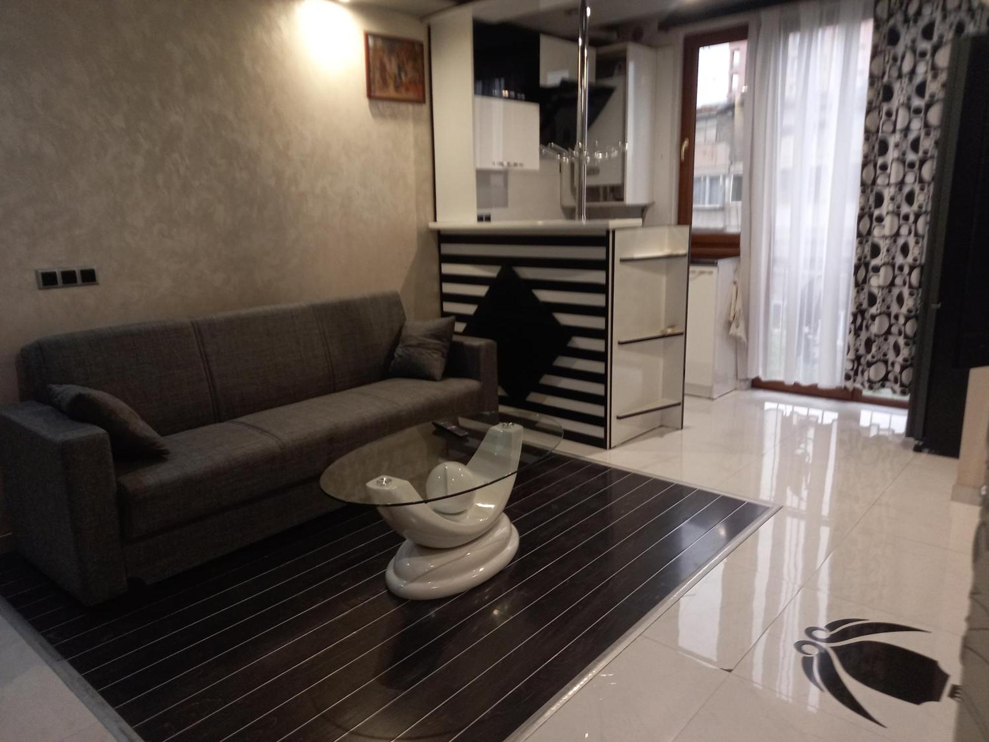 Gevorg'S Appartment Yerevan Ngoại thất bức ảnh